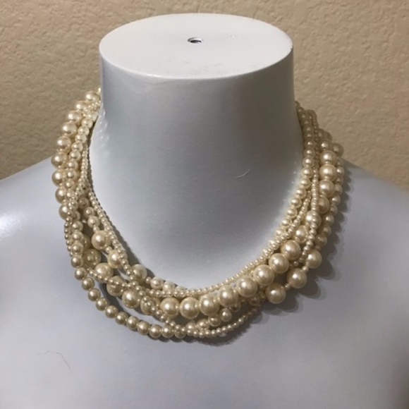 Jewelry - Multi Strand Pearl Necklace